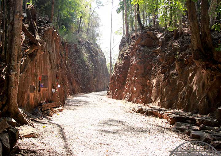 Kanchanaburi tour package from Bangkok with Kanchanaburi 3 Days 2 Nights trip 3 day tours from Bangkok to Kanchanaburi Riverkwai Tour Booking